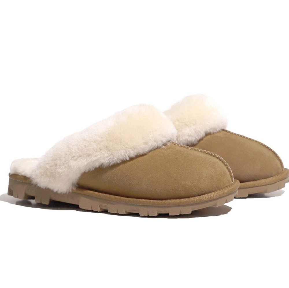 Kirkland Signature Ladies Shearling Sheepskin Slippers - Chestnut